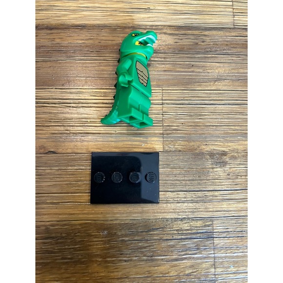 Lego Minifigure Series 5 Lizard Man Retired Collectible - Picture 3 of 4